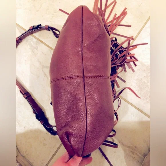 🌺 orYANY Bags- orYANY Fringe Shoulder Bag- maroon- 🌺 - Picture 15 of 15